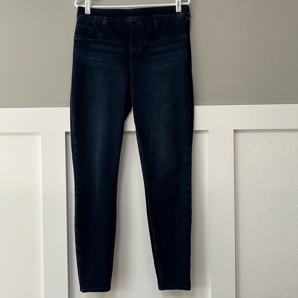 SPANX Jean-ish Ankle Leggings in Twilight Rinse - Picture 8 of 13